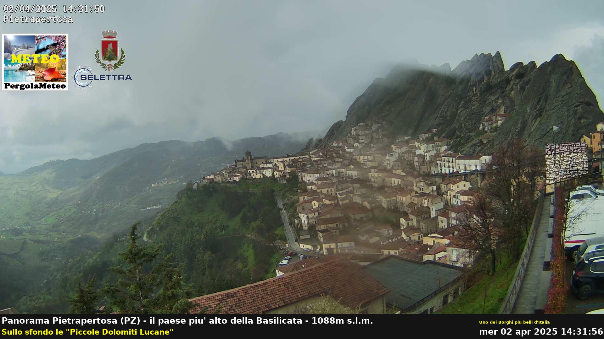 https://www.pergolameteo.it/joomla/pietrapertosa/FoscamCamera_408C4C531760/snap/webcam.php